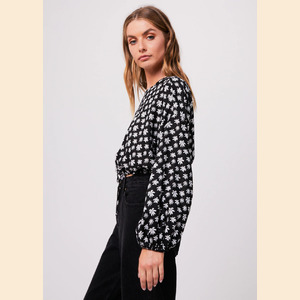 Pascale - Hemp Cropped Long Sleeve Top 