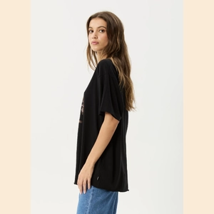 Shield Maiden - Hemp Oversized Tee
